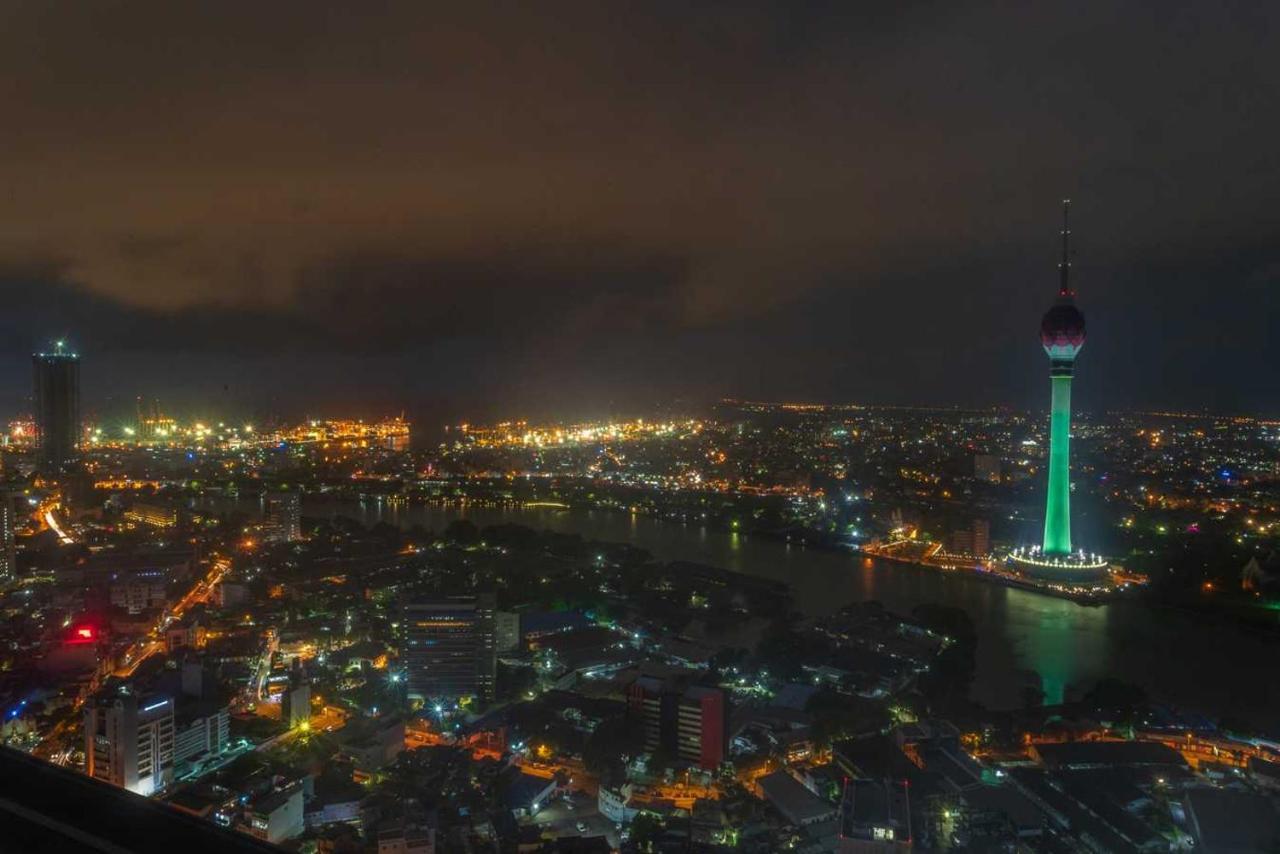 Luxury Sky Apartment Colombo Buitenkant foto
